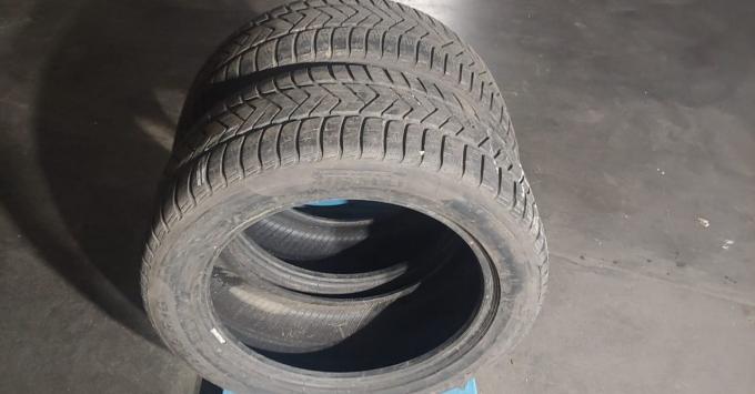 Pirelli Winter Sottozero 3 235/50 R18 101V