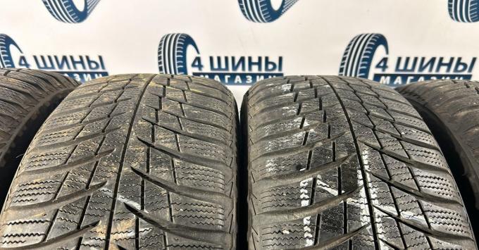 Bridgestone Blizzak LM-001 205/55 R16 91H