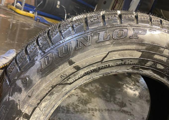 Dunlop SP Winter Sport M2 215/70 R16 100T