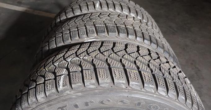 Firestone Winterhawk 205/60 R15 91T