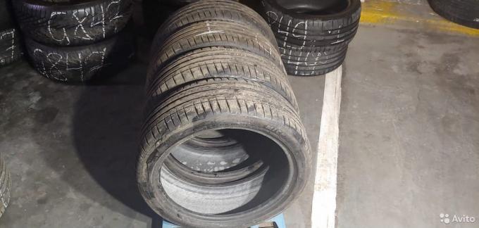 Michelin Pilot Sport 4 225/45 R19 96W