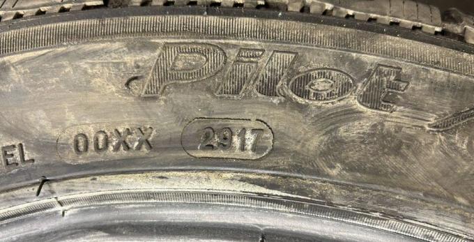 Michelin Pilot Alpin PA4 235/45 R18 98V