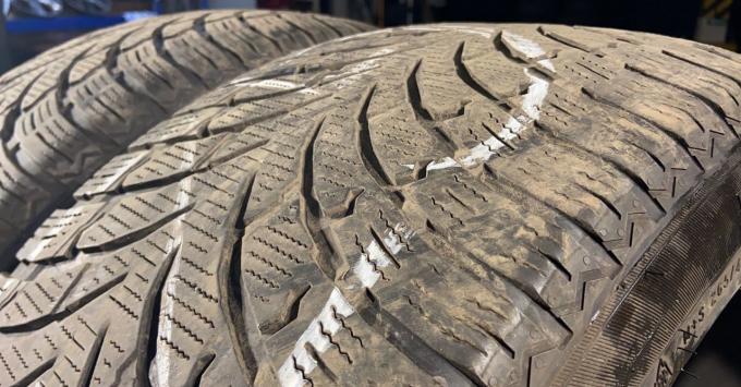 Nokian Tyres WR SUV 4 265/45 R21 108V