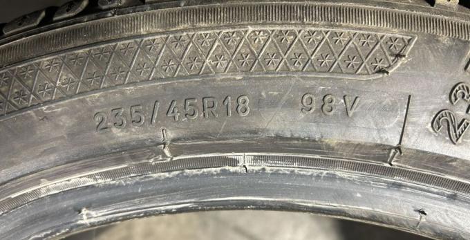 Kleber Krisalp HP3 235/45 R18 98V