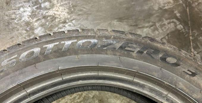 Pirelli Winter Sottozero 3 225/50 R17 94H