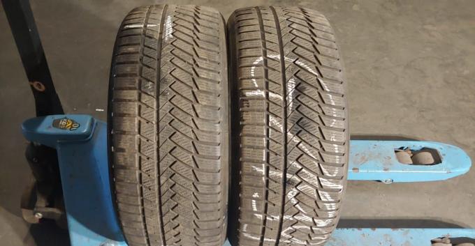 Continental WinterContact TS 850 P 235/35 R19 91W