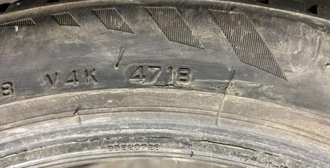 Bridgestone Weather Control A005 225/45 R17 94V