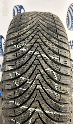 Kumho Solus 4S HA32 205/55 R17 95V