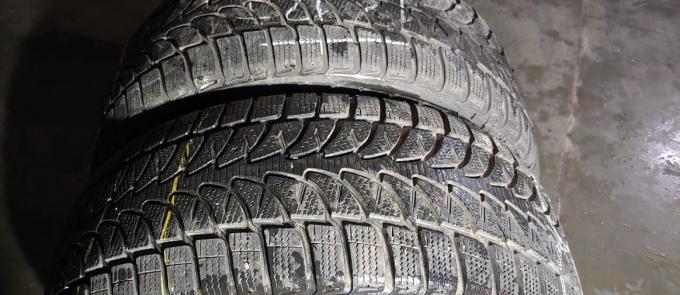 Bridgestone Blizzak LM-80 265/50 R19 110V