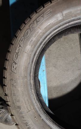 Dunlop SP Winter Response 185/60 R15 88T