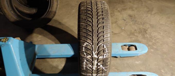 Kleber Quadraxer 225/45 R17 94V