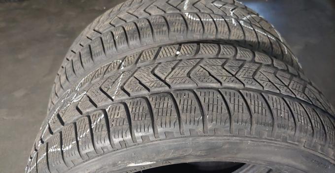 Pirelli Scorpion Winter 225/55 R19 99H