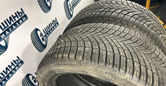 Bridgestone Weather Control A005 Evo 245/45 R17 99Y