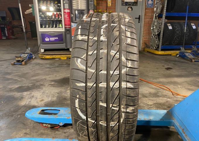 Bridgestone Dueler H/P Sport 275/45 R20 110Y