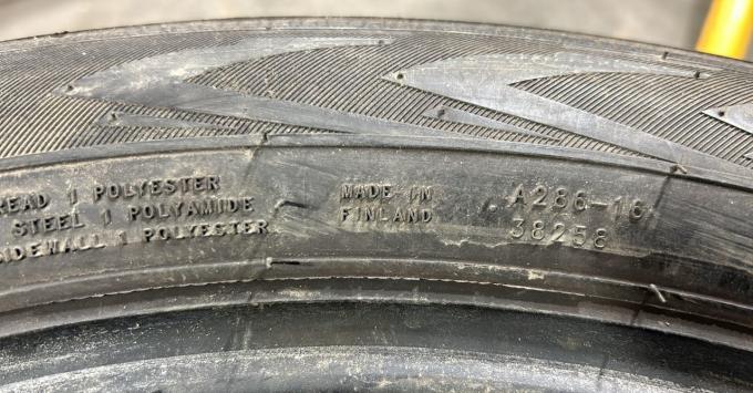 Nokian Tyres WR D4 205/50 R17 93V