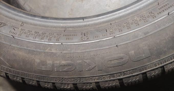 Nokian Tyres WR A4 245/50 R18 100H