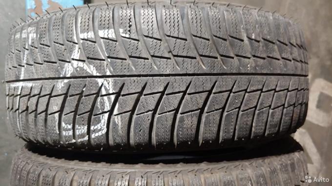 Bridgestone Blizzak LM-001 195/55 R15 85H