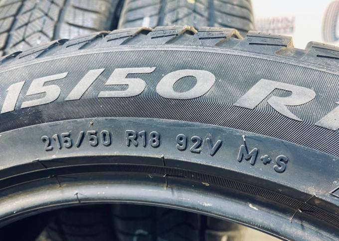 Pirelli Winter Sottozero 3 215/50 R18 92V