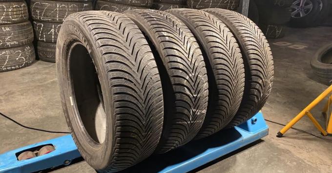 Michelin Alpin 5 195/60 R16 89H