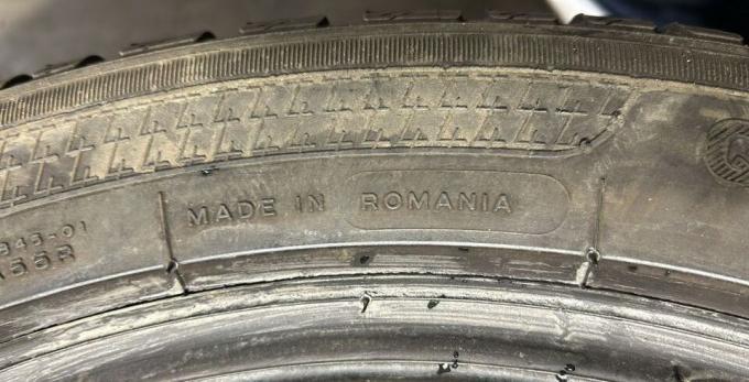 Kleber Quadraxer 2 225/45 R18 95V