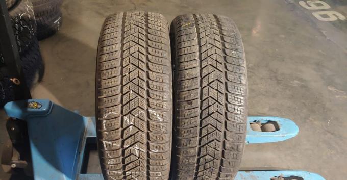 Pirelli Scorpion Winter 235/50 R19 103H