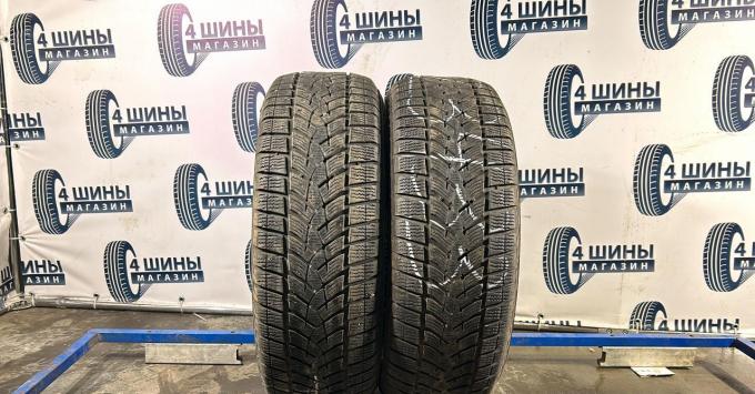 Goodyear UltraGrip Performance+ SUV 215/60 R17 96H