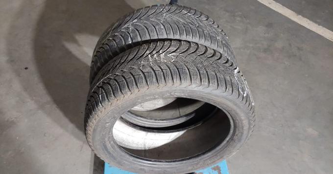 Michelin Alpin A4 215/45 R16 90H