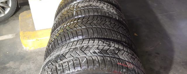 Pirelli Scorpion Winter 255/55 R18 109V