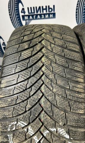 Firestone Winterhawk 4 245/45 R18 100V