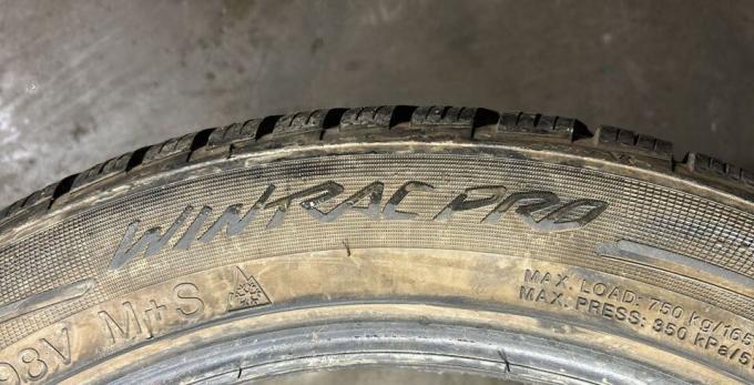 Vredestein Wintrac Pro 235/45 R18 98V