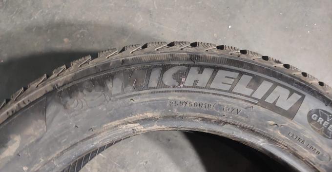 Michelin Latitude Alpin LA2 255/50 R19 107V