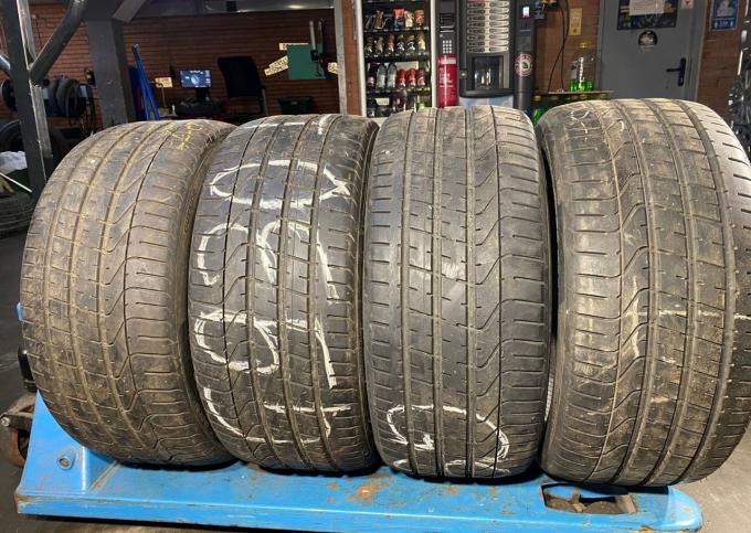 Pirelli P Zero 275/40 R20 106Y