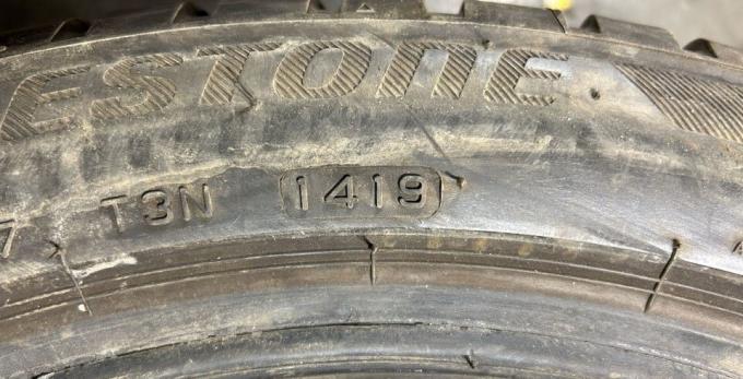 Bridgestone Blizzak LM-001 225/45 R18 91H