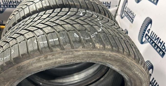 Bridgestone Weather Control A005 225/45 R17 94V