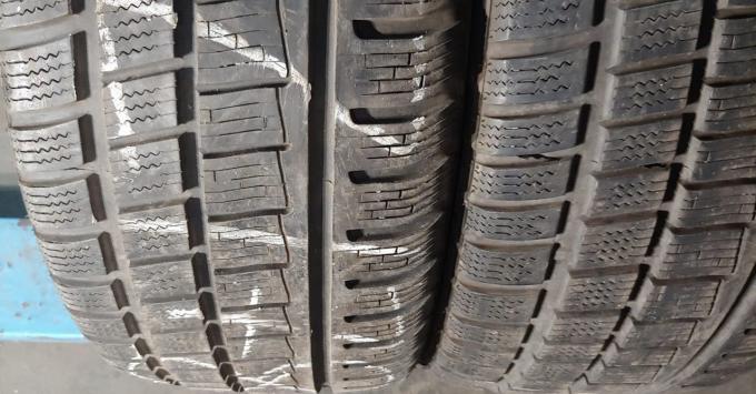 Cooper Weather-Master Snow 225/40 R18 92V