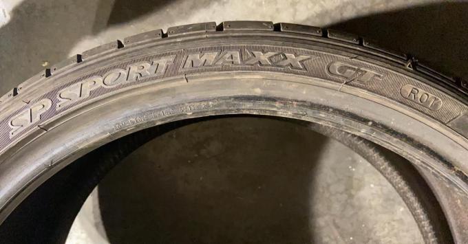 Dunlop SP Sport Maxx GT 265/30 R20 94Y