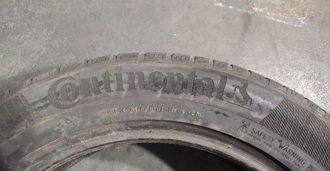 Continental ContiWinterContact TS 850 P 235/55 R19 105V