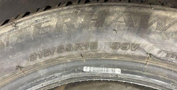 Firestone Winterhawk 4 215/55 R18 99V