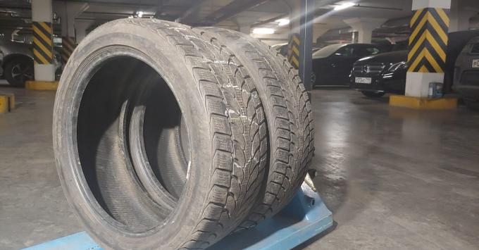 Bridgestone Blizzak LM-32 245/45 R18 100V