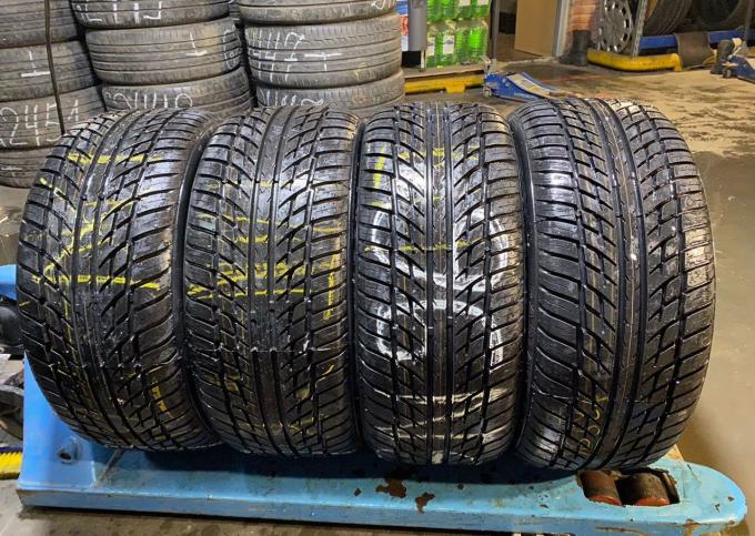 Maxxis MA-V1 235/40 R18 93W