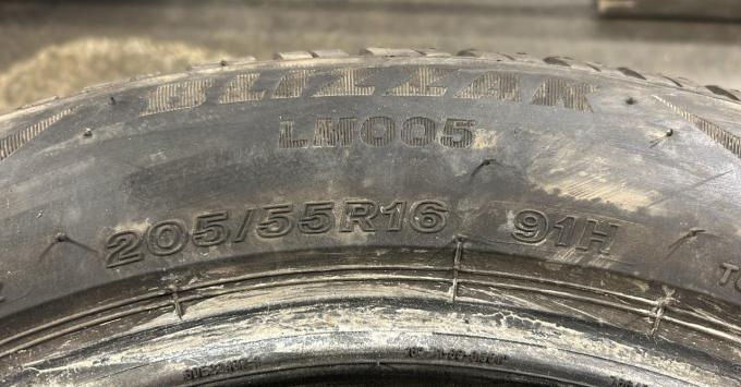 Bridgestone Blizzak LM-005 205/55 R16 91H