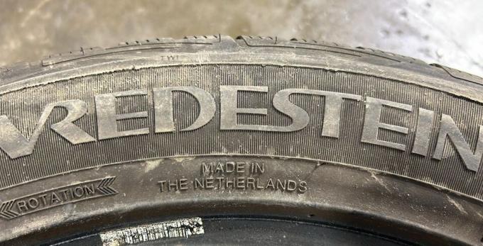 Vredestein Wintrac Xtreme S 215/55 R17 98V