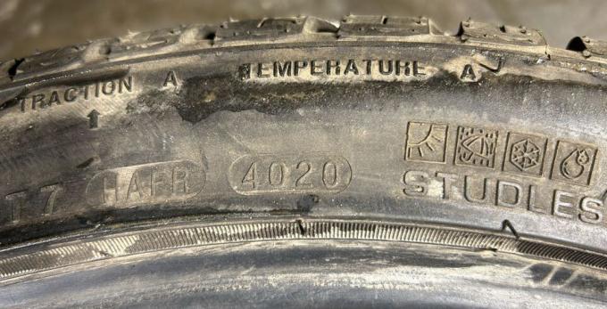 Nexen N'Blue 4 Season WH17 225/40 R18 92V