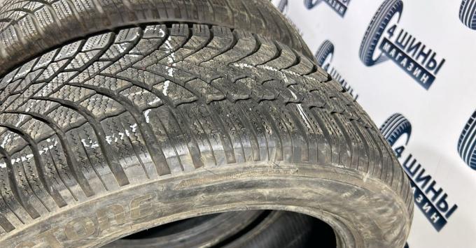 Bridgestone Blizzak LM-005 235/55 R18 104H