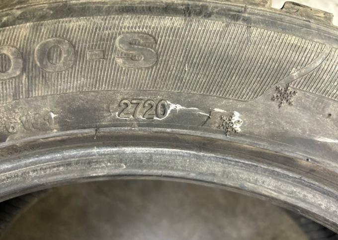 Zeetex WH1000 215/55 R17 94T