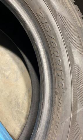 Hankook Winter RW06 215/60 R17C 109T