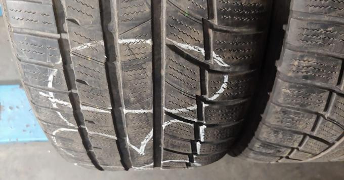 Toyo Snowprox S954 245/45 R18 100V