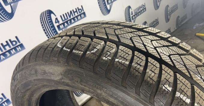 Pirelli Winter Sottozero 3 235/50 R19 99H