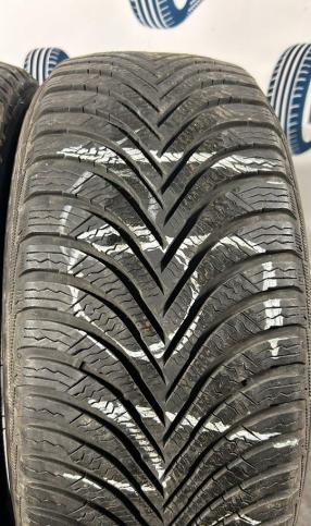 Michelin Alpin 5 215/45 R16 91H