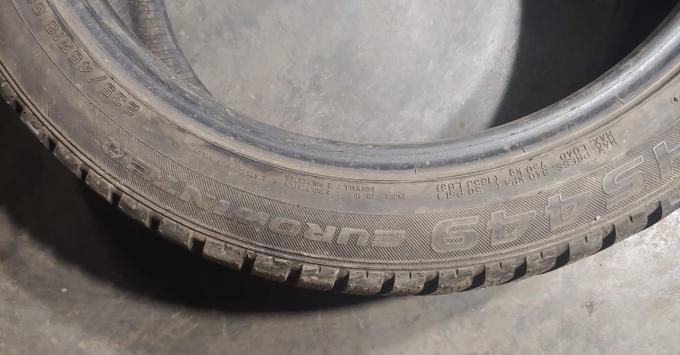 Falken Eurowinter HS-449 235/45 R18 98V